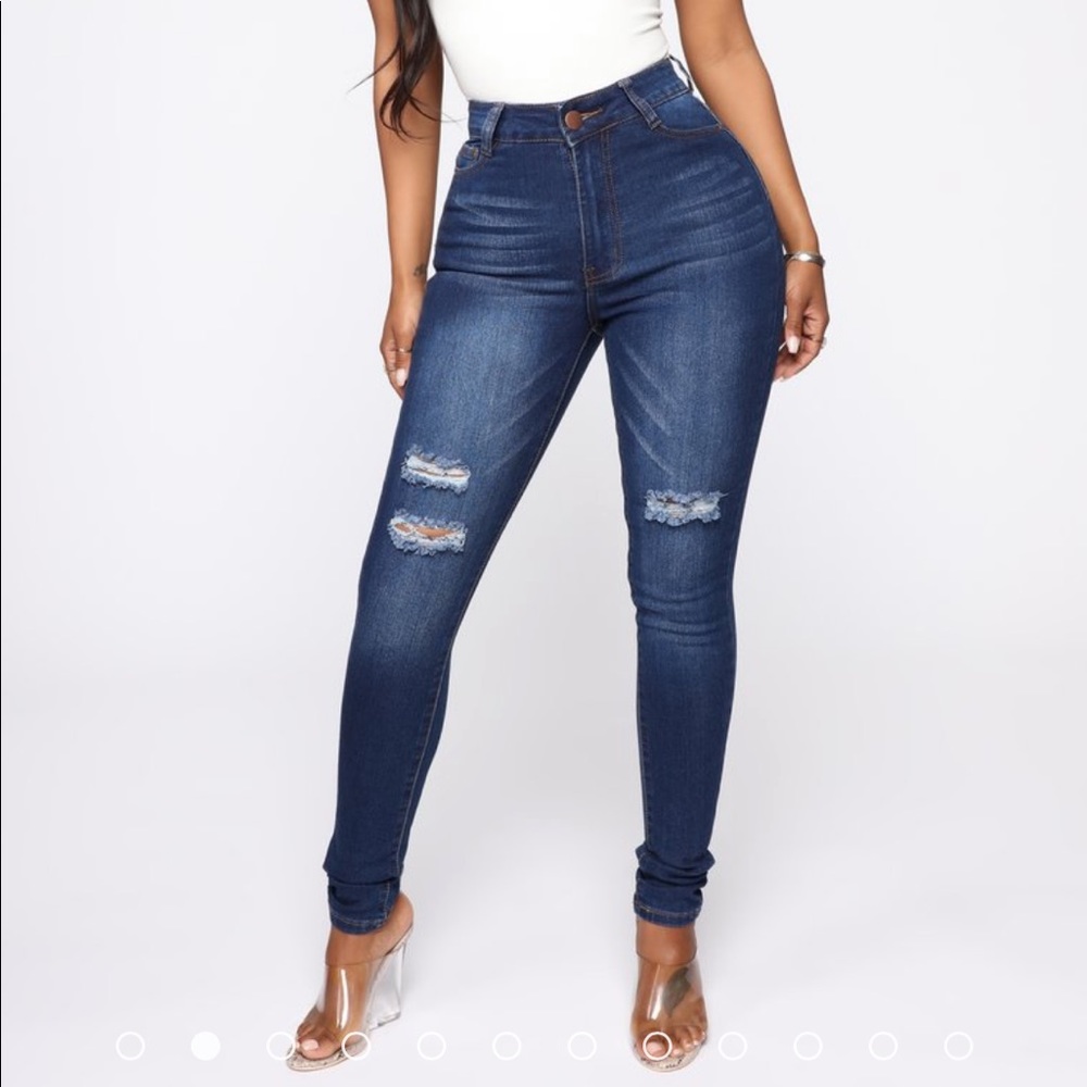 NWT - Fashion Nova Jeans in Calidan - size 0